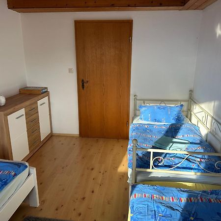 Ferienwohnung Kurtz ไทเซนดอร์ฟ ภายนอก รูปภาพ