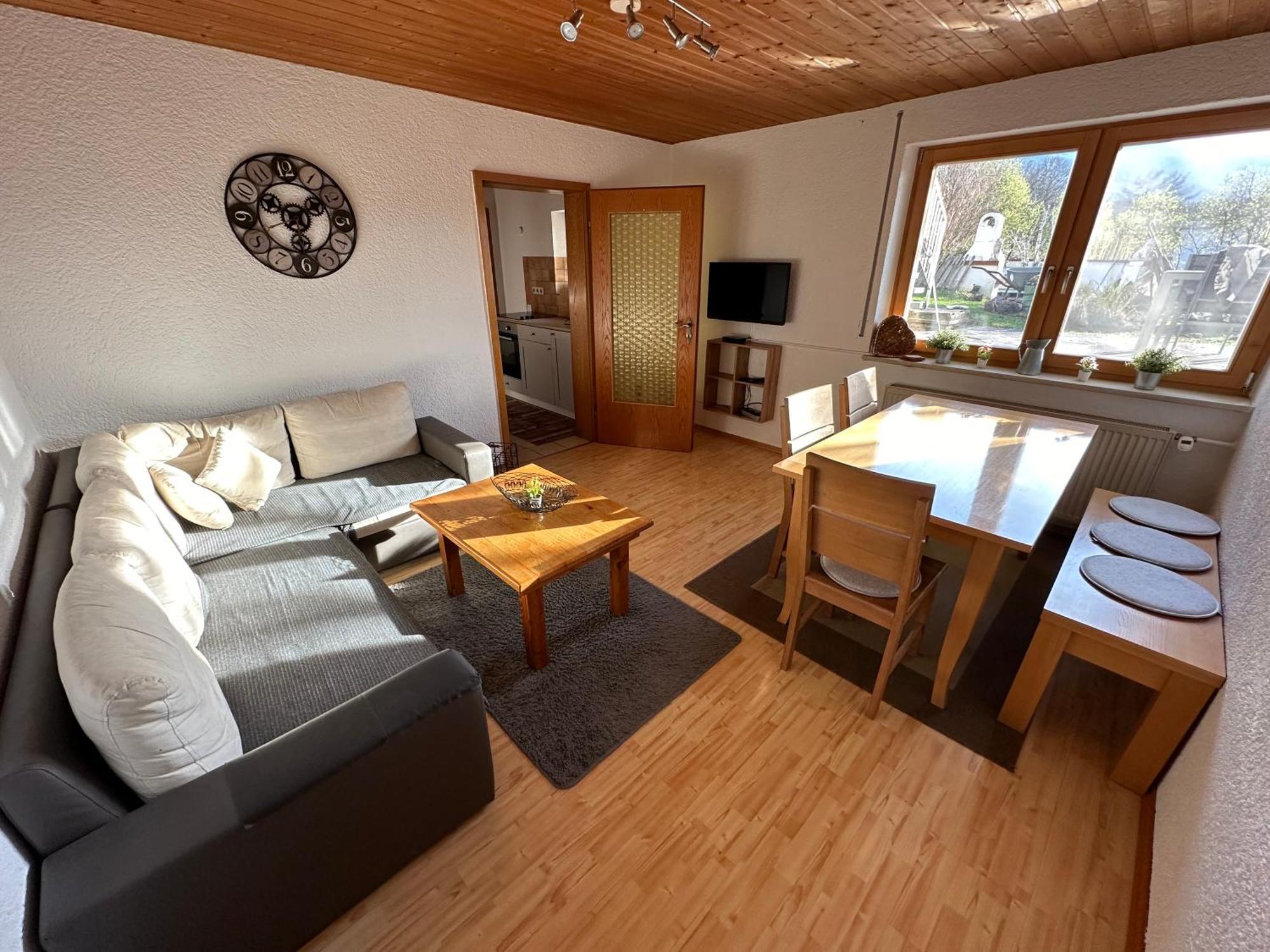 Ferienwohnung Kurtz ไทเซนดอร์ฟ ภายนอก รูปภาพ